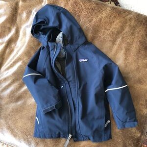 Patagonia size 5t boys jacket